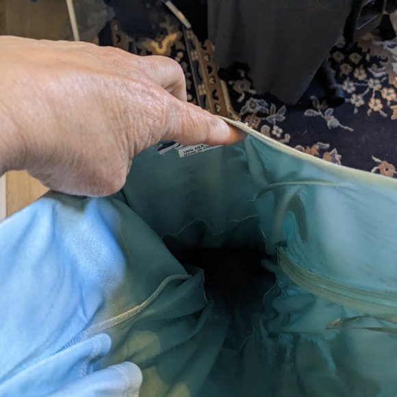 STUNNING SILK Gown | M | Beaded & Sequined | Floral Appliques | ICE BLUE | EVC - Picture 10 of 16